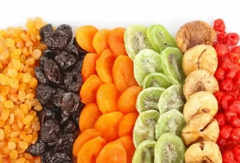 میوه خشک میکس ترش با طعمی متفاوت و انرژی طبیعی